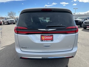 2022 Chrysler Pacifica Touring L AWD