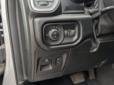 2019 RAM 1500 Laie Crew Cab 4x4 5'7' Box