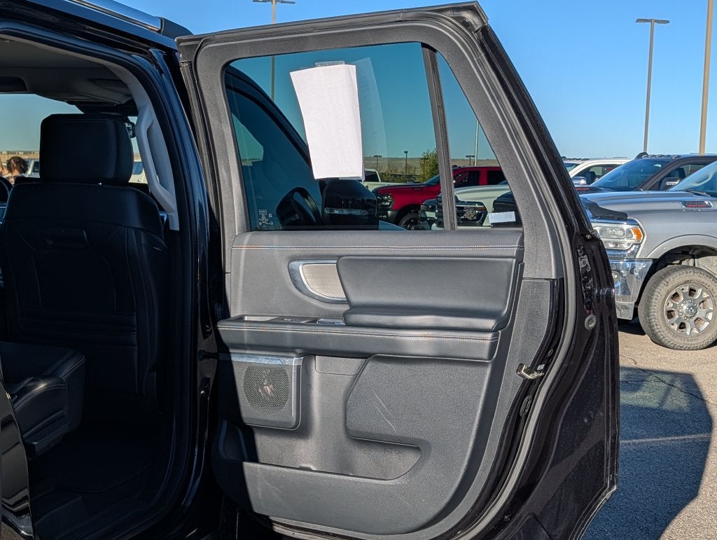 2025 Ford Expedition Max Platinum MAX