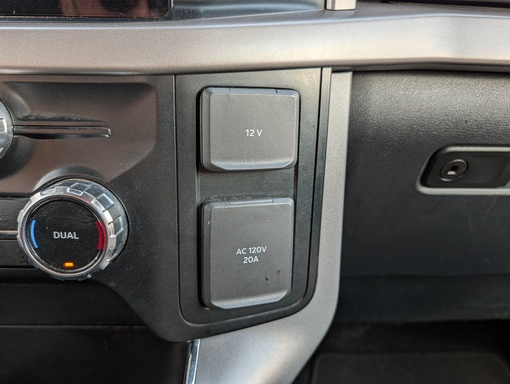 2024 Ford F-150 XLT 4X4