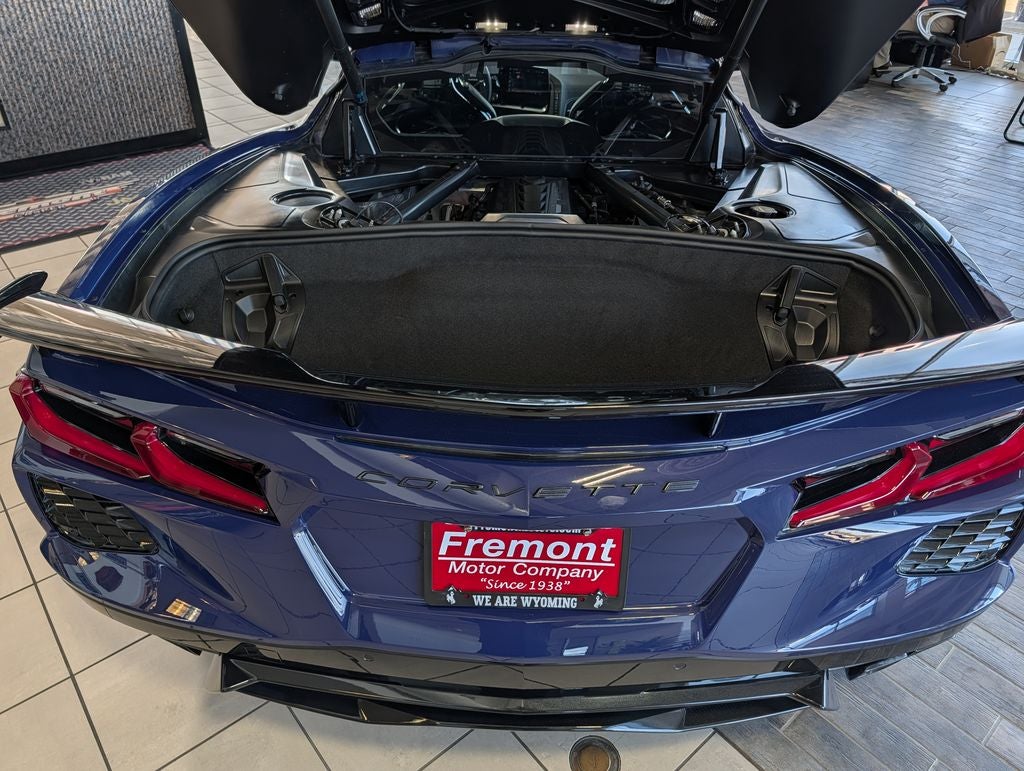 2025 Chevrolet Corvette Stingray 2LT