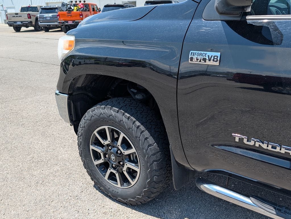 2016 Toyota Tundra SR5