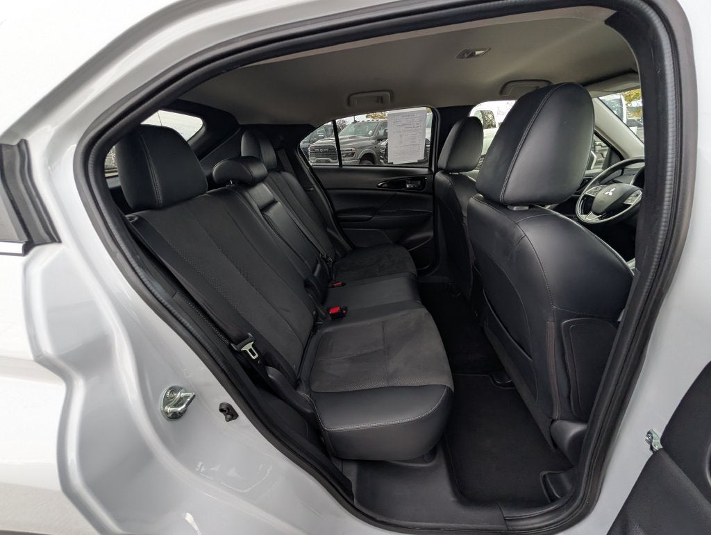 2025 Mitsubishi Eclipse Cross Base
