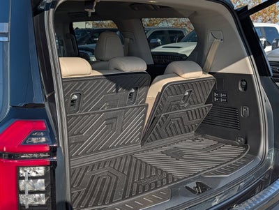 2026 Nissan Armada Platinum 4WD