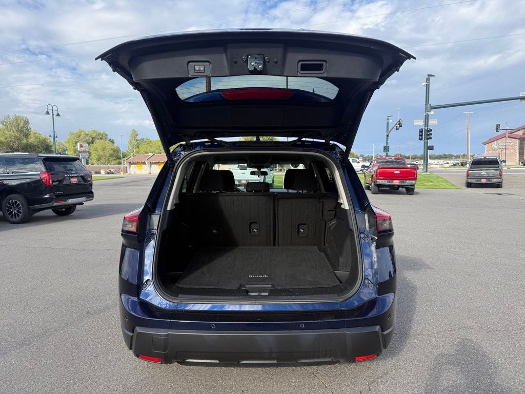 2025 Nissan Rogue SV AWD