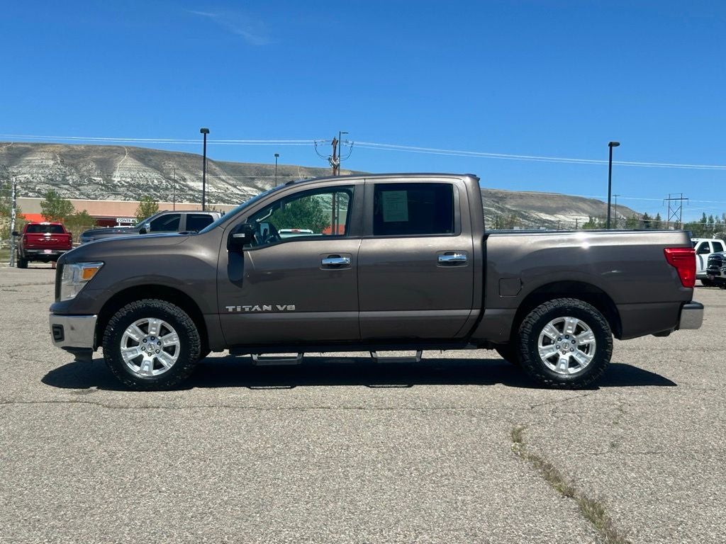 2019 Nissan Titan SV