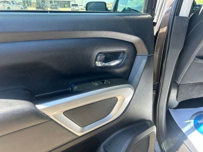 2019 Nissan Titan SV