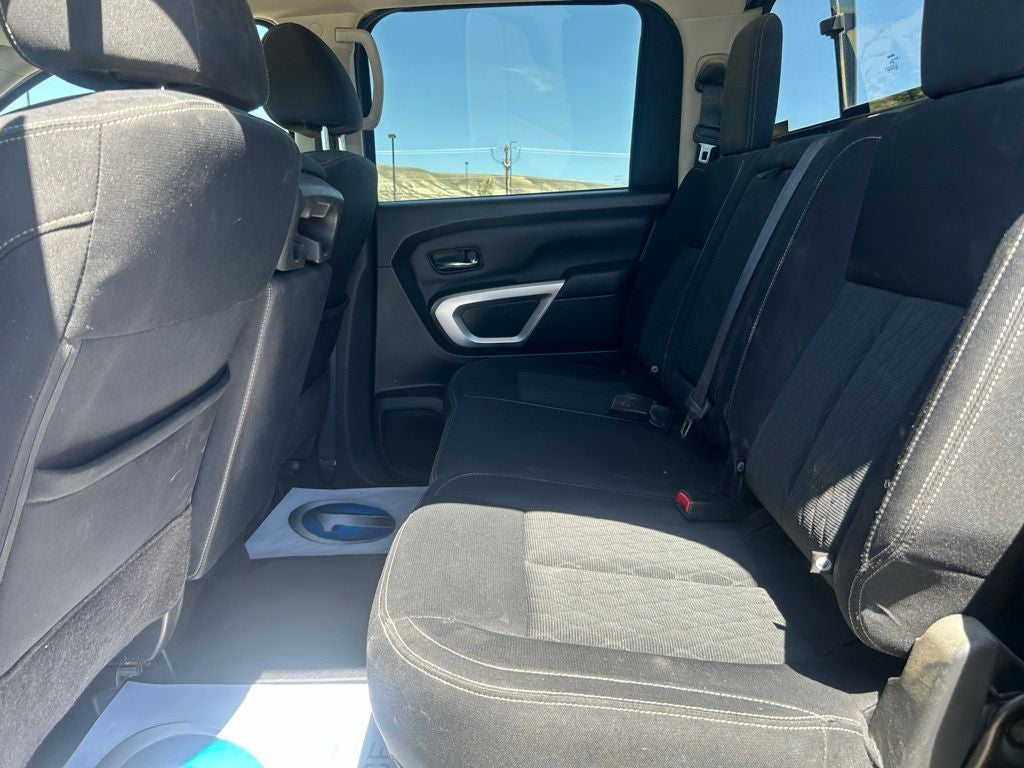 2019 Nissan Titan SV