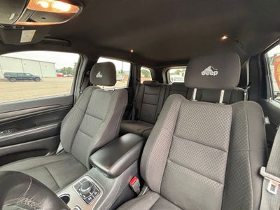 2019 Jeep Grand Cherokee Laredo E