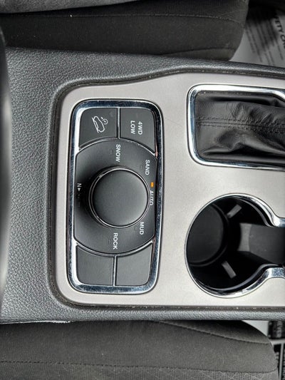 2019 Jeep Grand Cherokee Laredo E