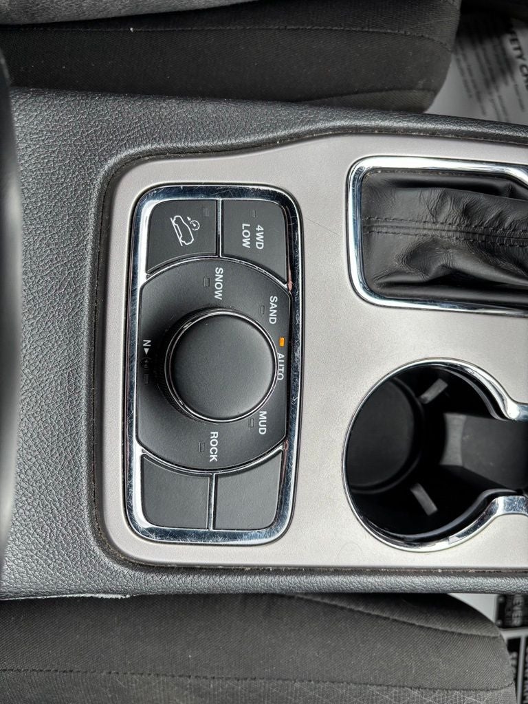 2019 Jeep Grand Cherokee Laredo E