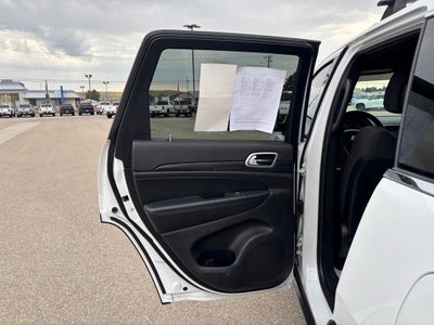 2019 Jeep Grand Cherokee Laredo E