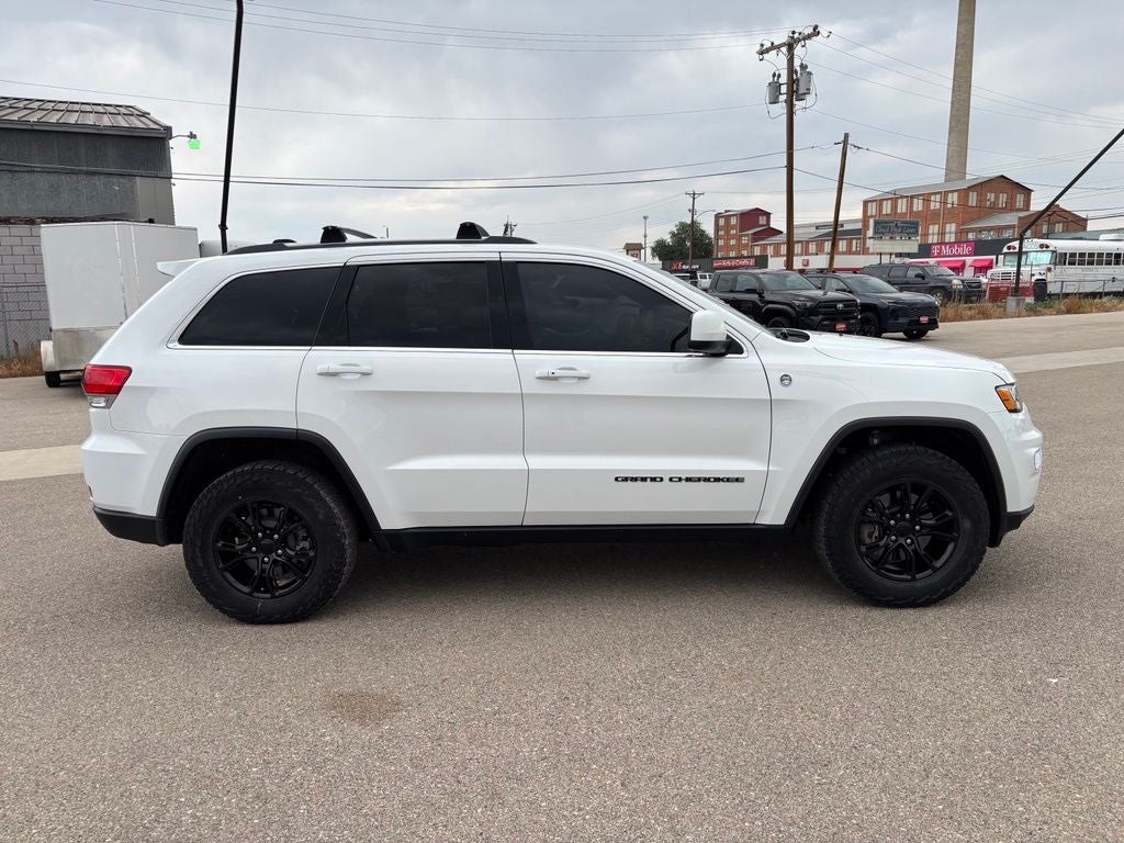 2019 Jeep Grand Cherokee Laredo E
