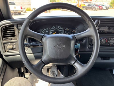2000 Chevrolet Silverado 1500 LS