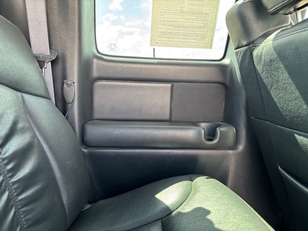 2000 Chevrolet Silverado 1500 LS