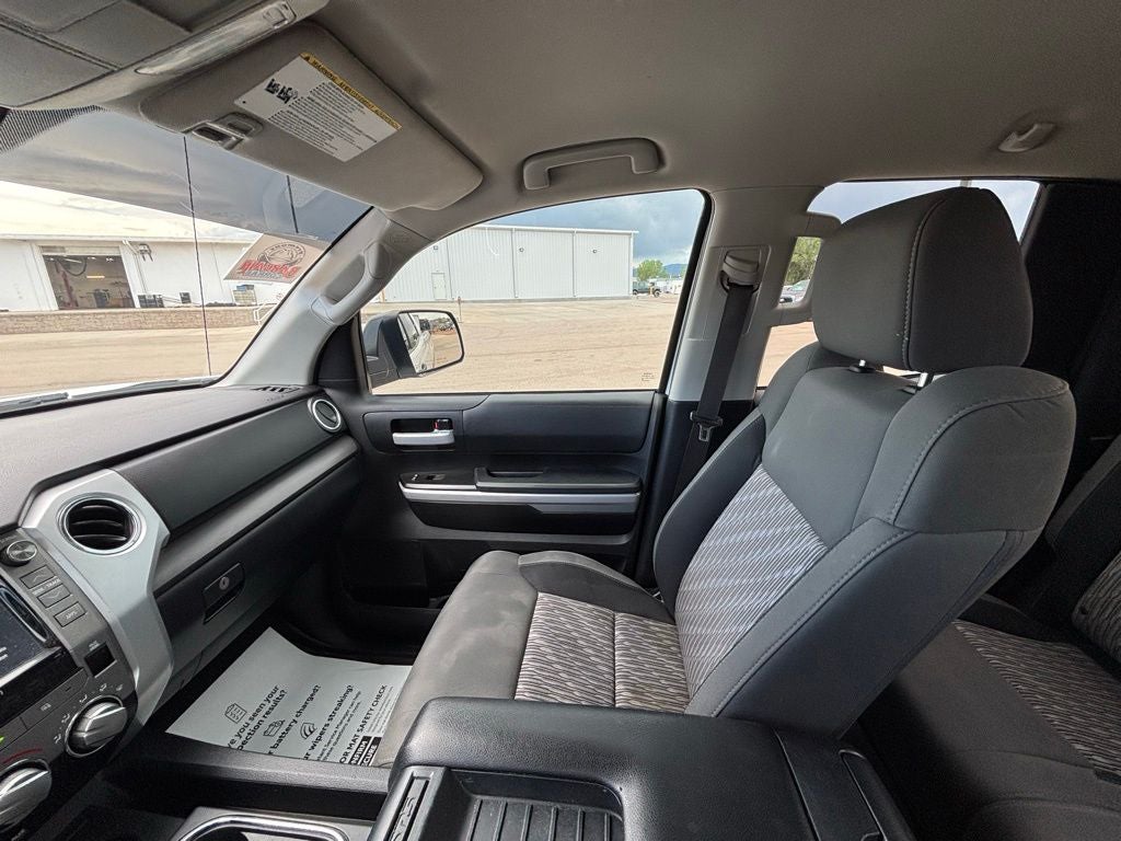 2018 Toyota Tundra SR5