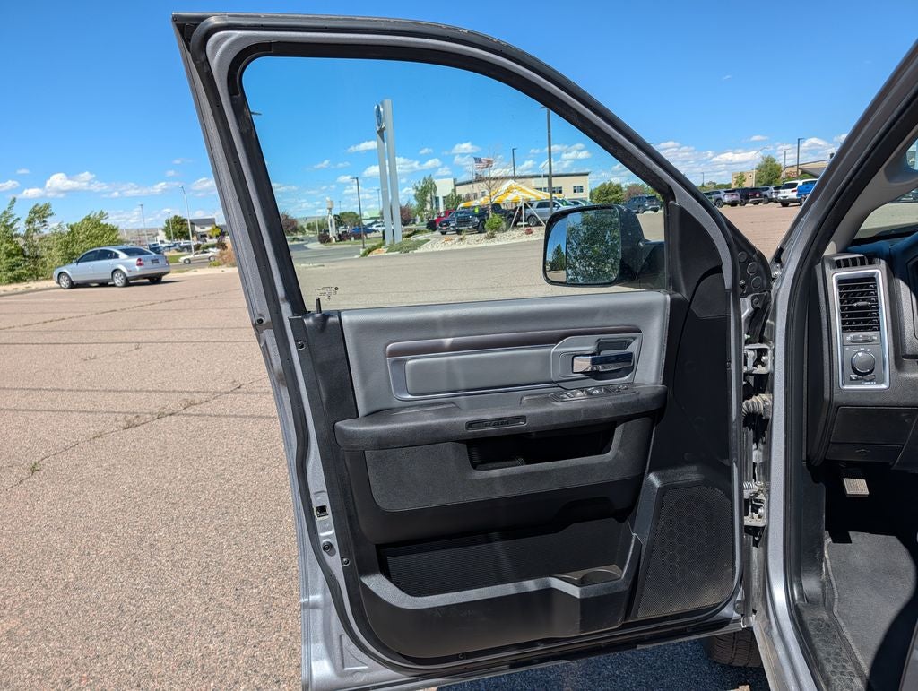 2023 RAM 1500 Classic SLT