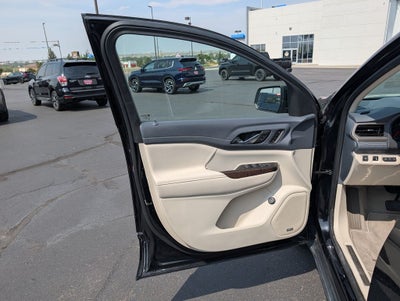 2022 GMC Acadia Denali