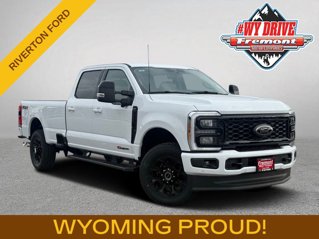 2026 Ford F-350SD Lariat Black Appearance Pkg