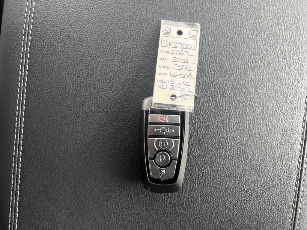 2027 Ford F-350SD Lariat