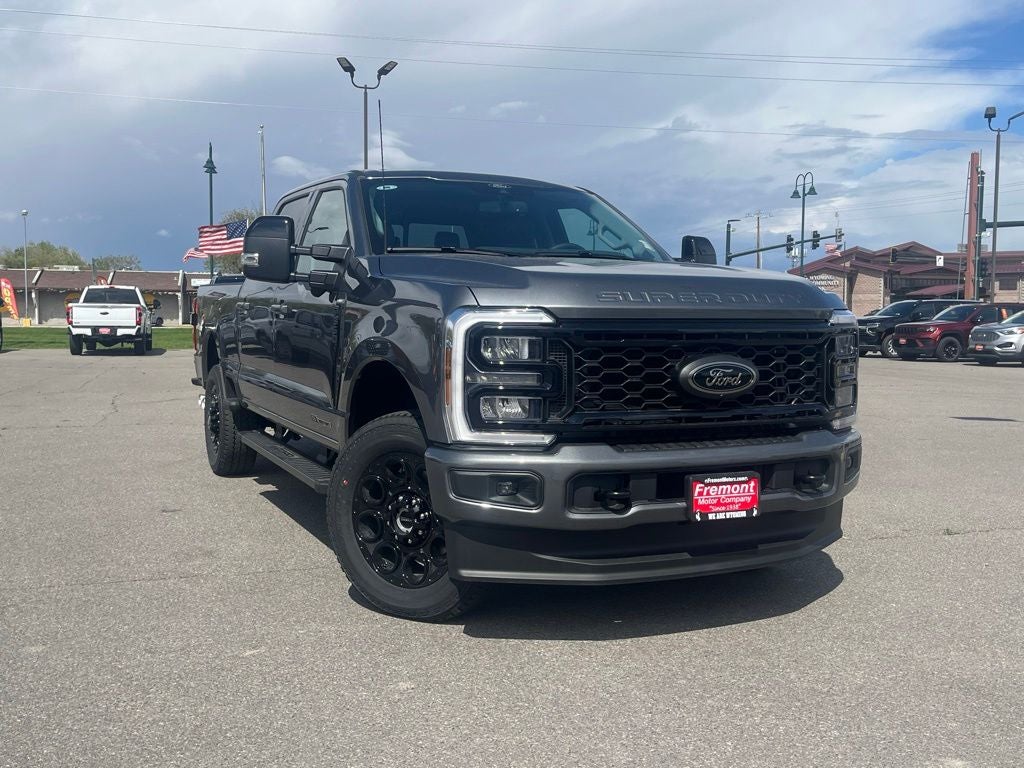 2026 Ford F-350SD Lariat