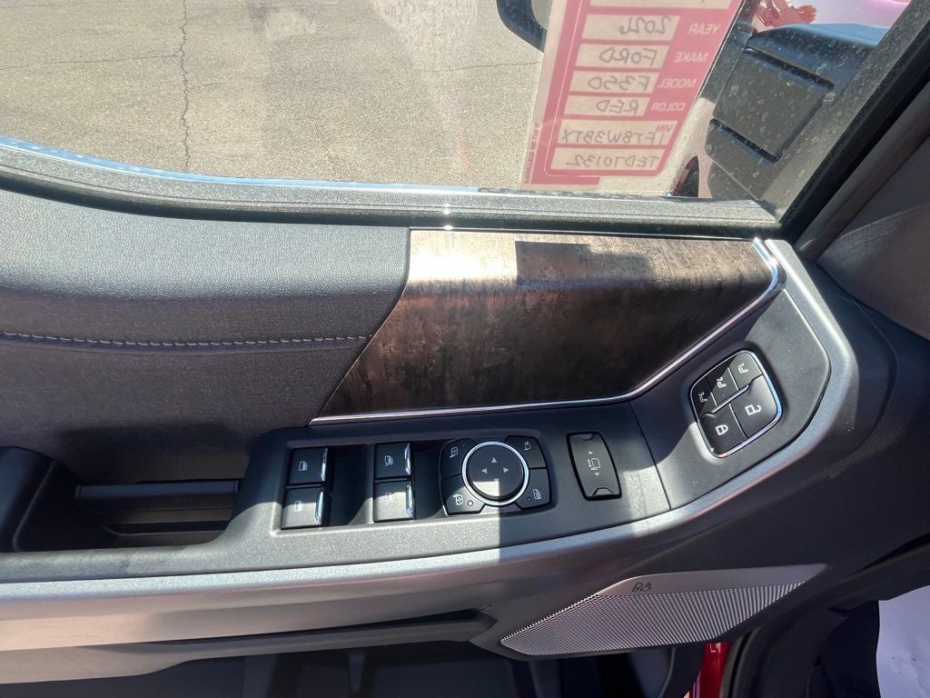2026 Ford F-350SD Lariat