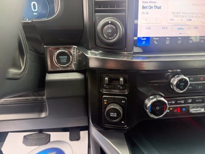 2027 Ford F-350SD Lariat DRW