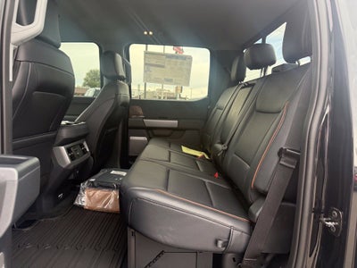 2027 Ford F-350SD Lariat DRW
