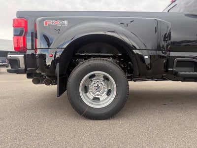 2027 Ford F-350SD Lariat DRW