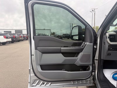 2027 Ford F-350SD XLT DRW
