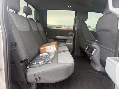 2027 Ford F-350SD XLT DRW