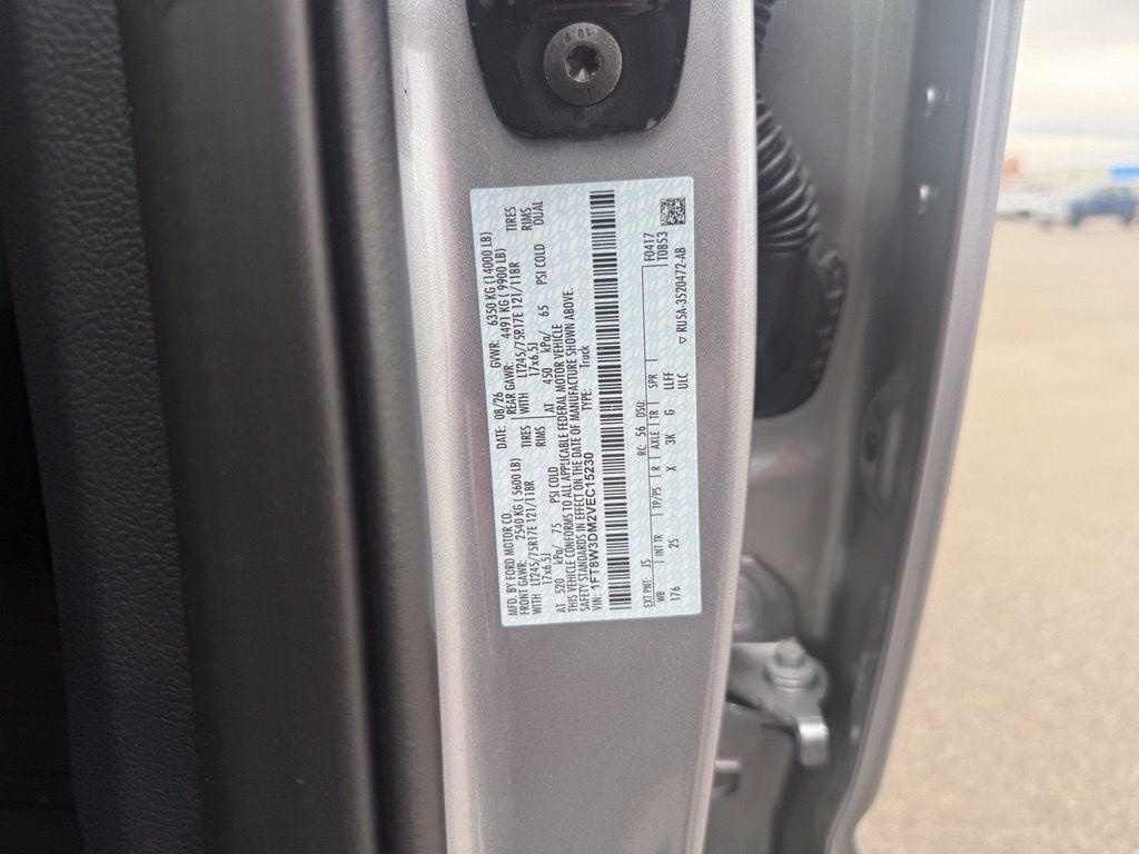 2027 Ford F-350SD XLT DRW