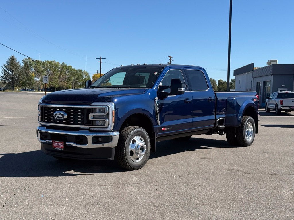 2027 Ford F-350SD Lariat DRW