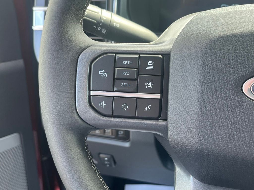 2026 Ford F-350SD Lariat DRW
