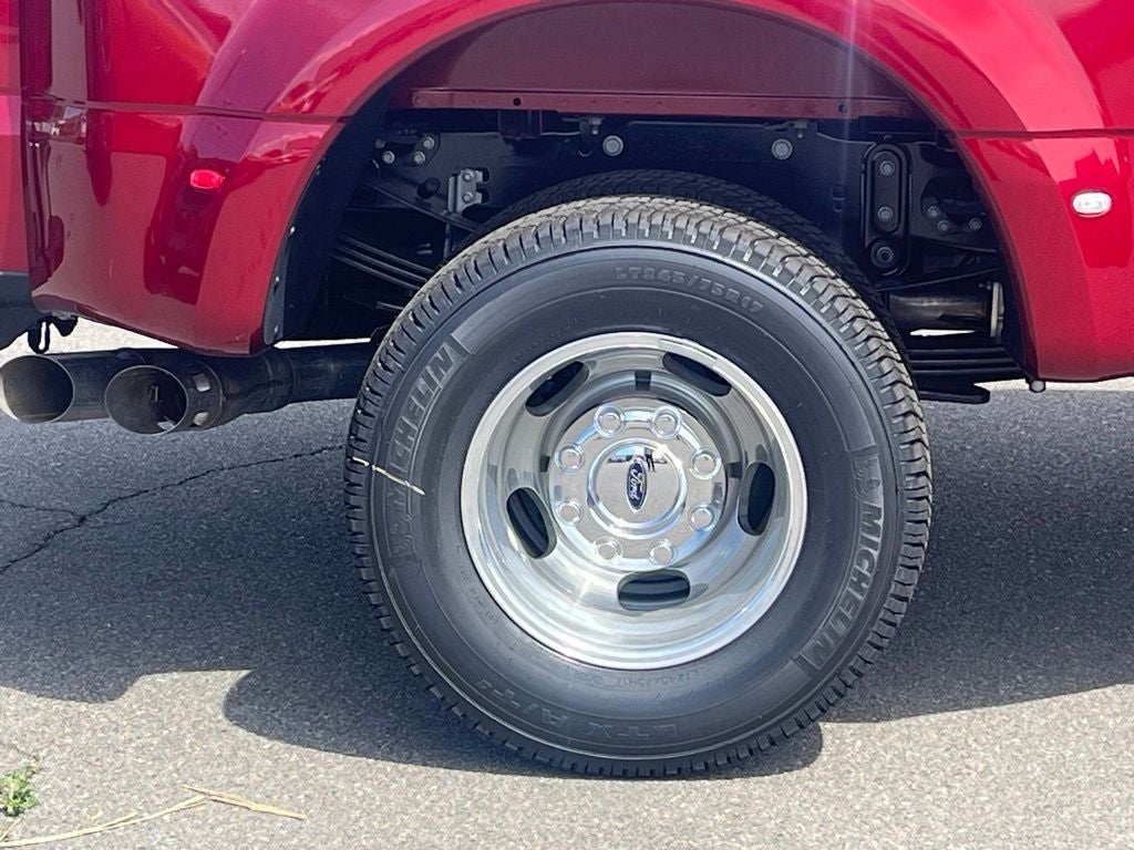 2026 Ford F-350SD Lariat DRW