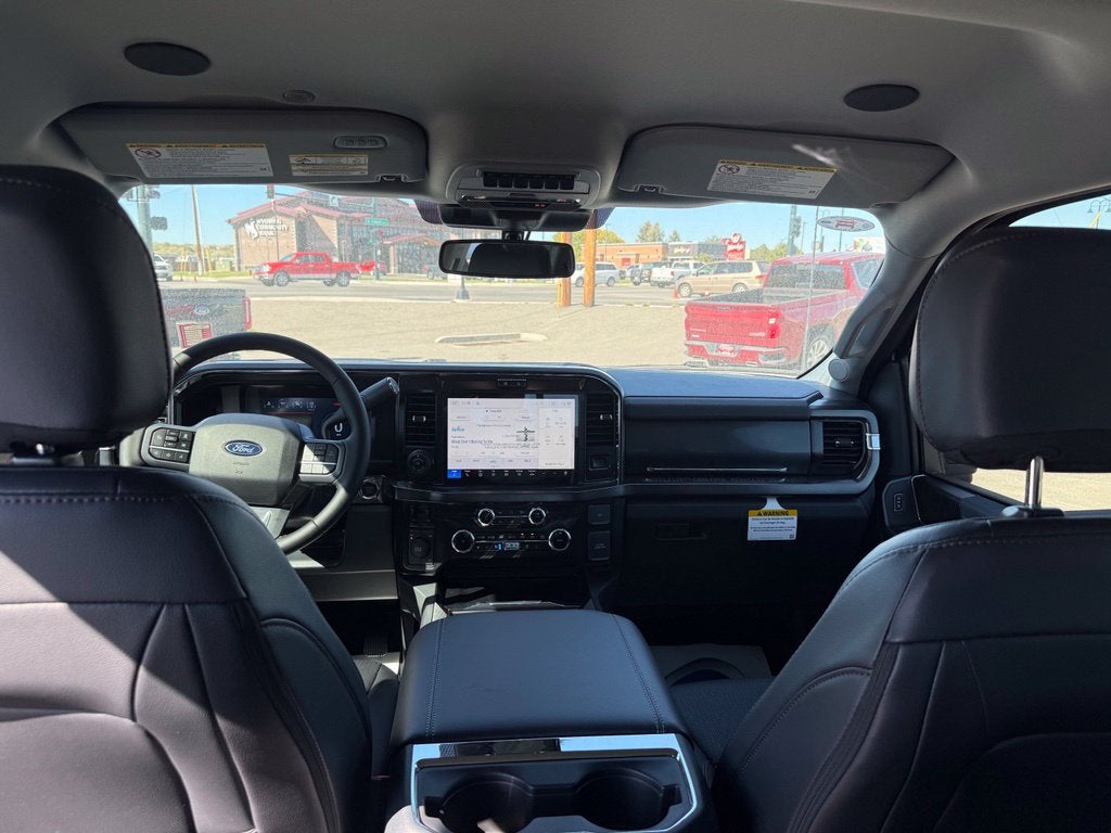 2027 Ford F-350SD Lariat DRW