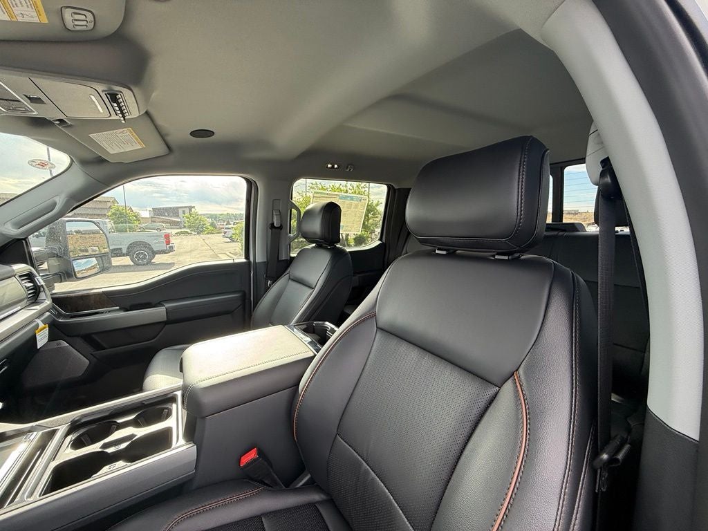 2026 Ford F-350SD Lariat Black Appearance Pkg