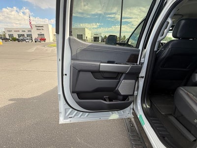 2026 Ford F-350SD Lariat Black Appearance Pkg