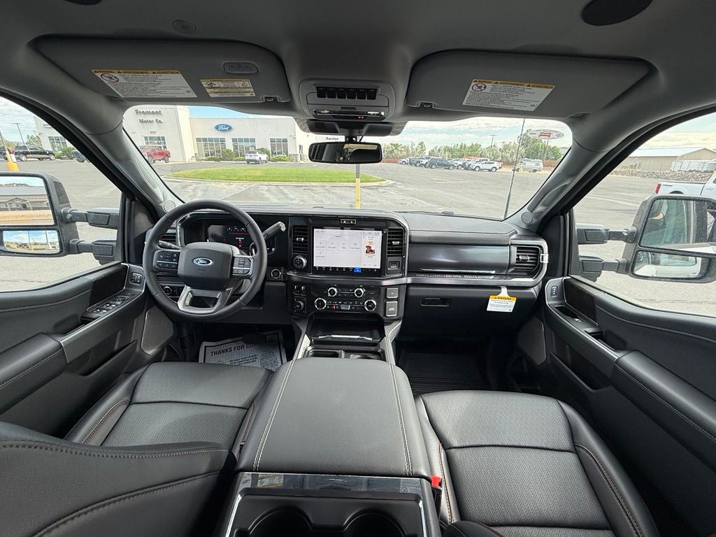 2026 Ford F-350SD Lariat Black Appearance Pkg