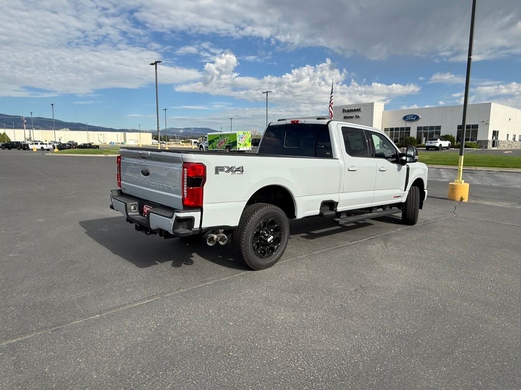 2026 Ford F-350SD Lariat Black Appearance Pkg