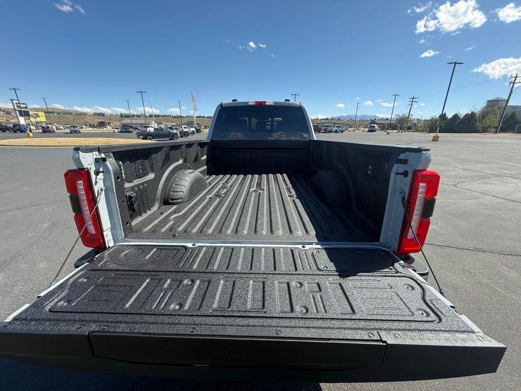 2026 Ford F-350SD Lariat