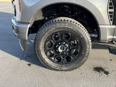 2026 Ford F-350SD Lariat Black Appearance Pkg