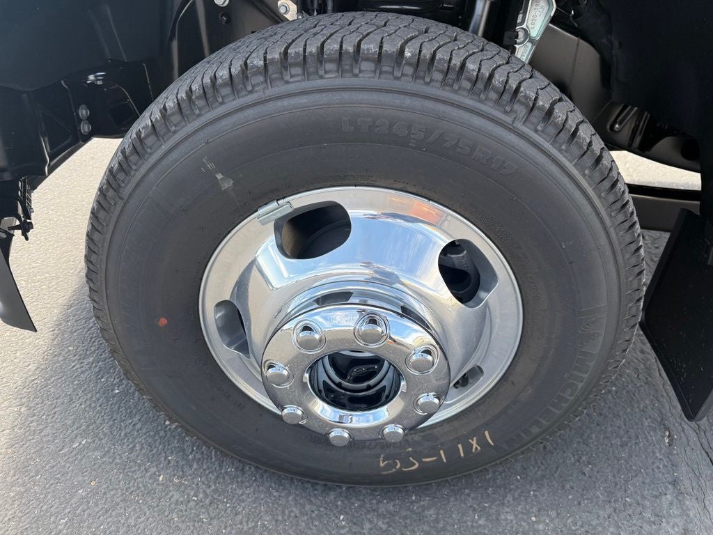 2026 Ford F-350SD Lariat DRW