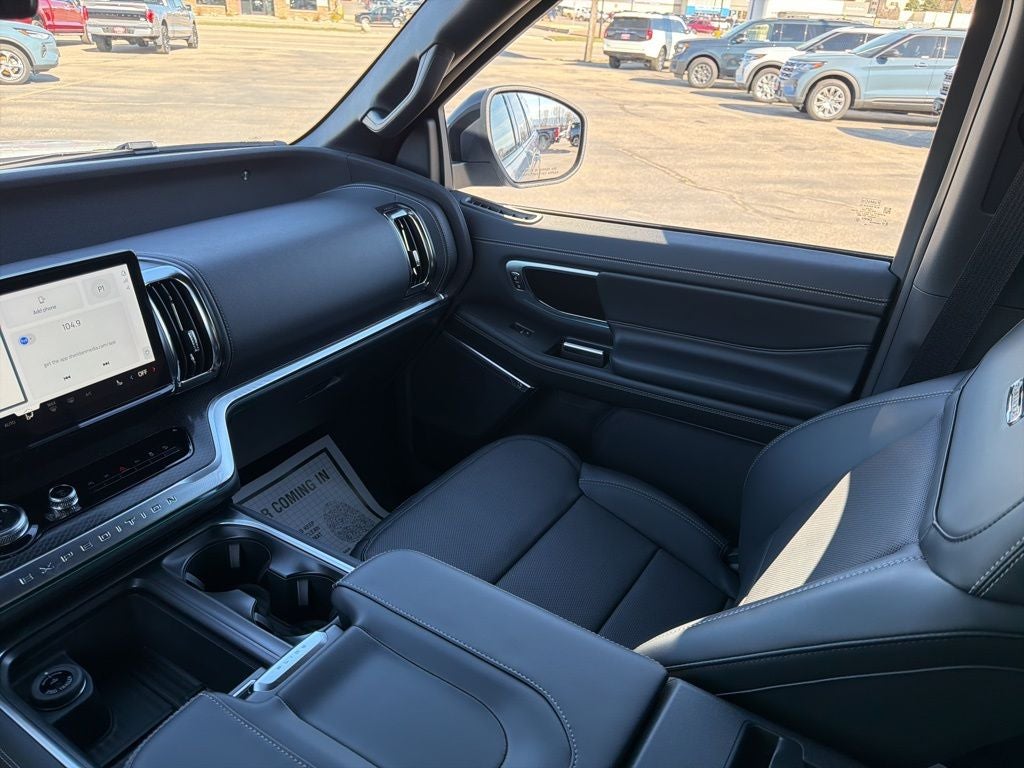 2026 Ford Expedition Max Platinum