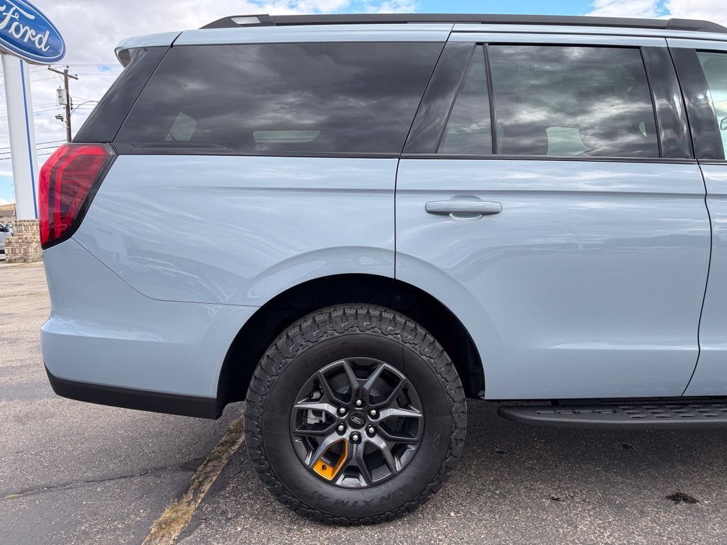 2027 Ford Expedition Tremor