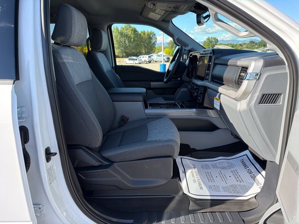 2027 Ford F-250SD XLT Tremor