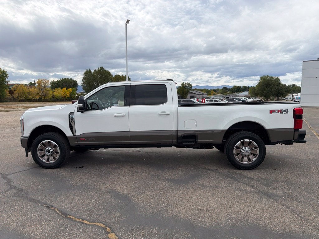 2027 Ford F-350SD King Ranch