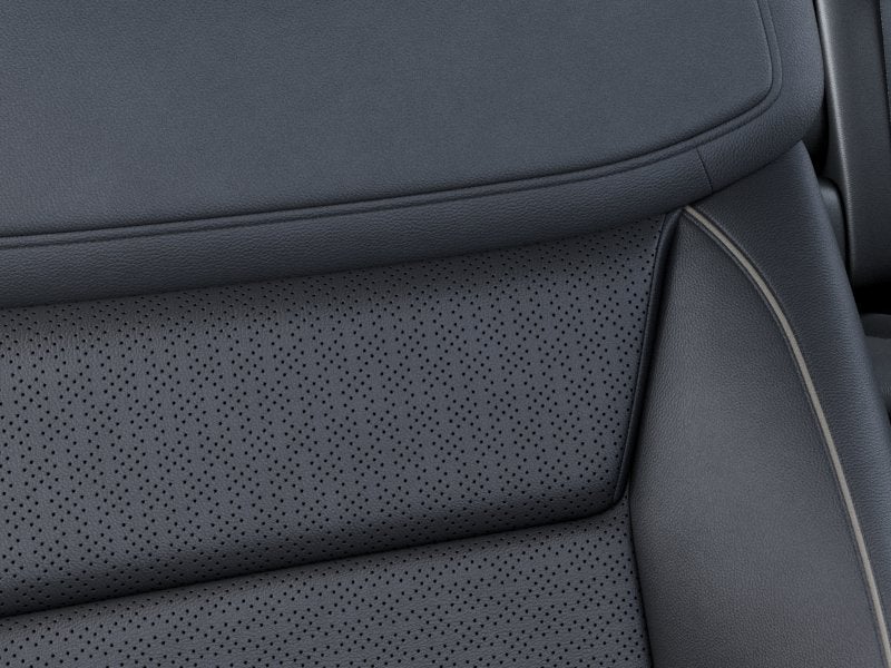 2027 Ford F-350SD F-350® Lariat®