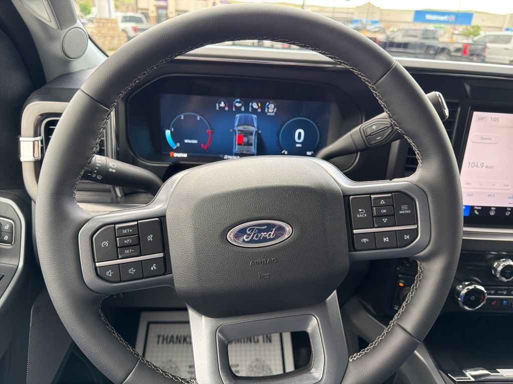 2026 Ford F-350SD Lariat Tremor