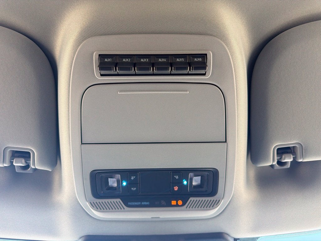 2026 Ford F-350SD XLT Premium Black Appearance Pkg.